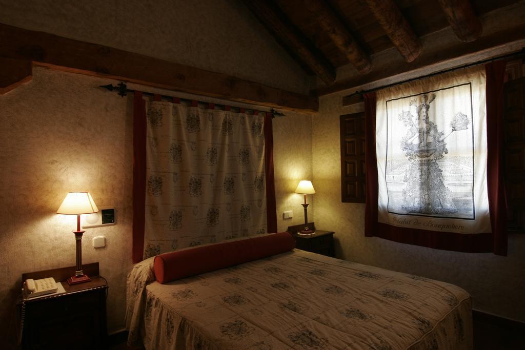 Posada El Zaguan Турегано Номер фото