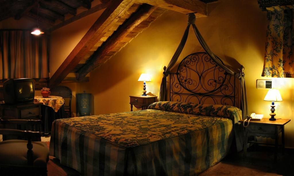 Posada El Zaguan Турегано Номер фото