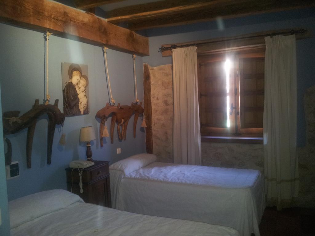 Posada El Zaguan Турегано Номер фото