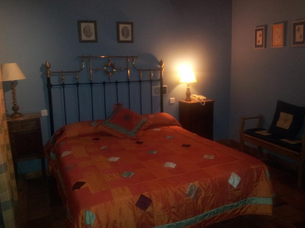 Posada El Zaguan Турегано Номер фото