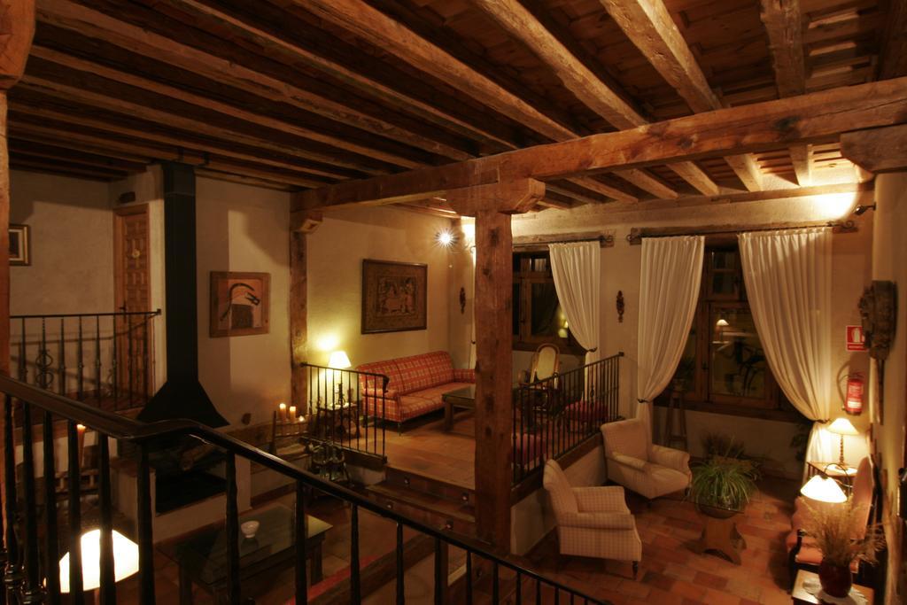 Posada El Zaguan Турегано Экстерьер фото